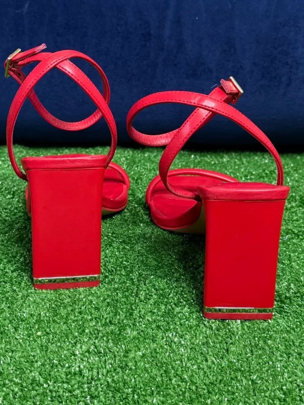 ALDO Red Strappy Leather Sandals Slim Block Heel Square Toe Gold Trim Size 7.5